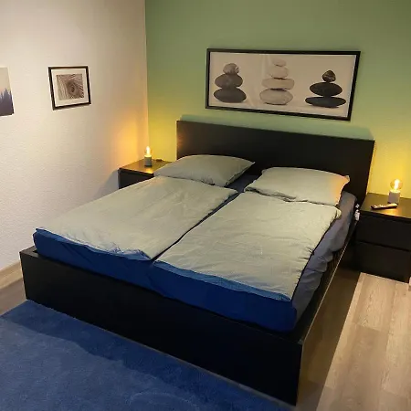 Apartment Haus Mit Wunderschoenem Garten