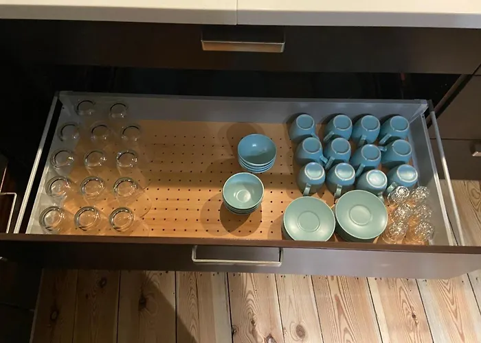 Haus Mit Wunderschoenem Garten *